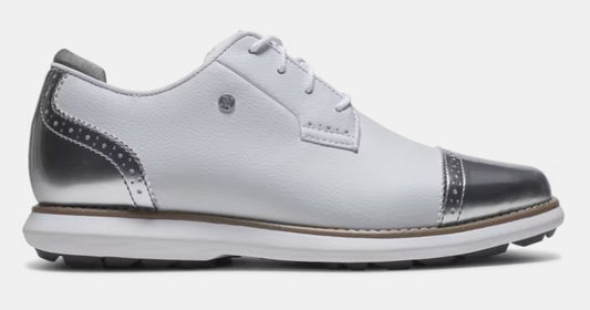 P#8 FJ Tradition, two FJ ProDry Sock and two FJ StaCooler Gloves (18-Hole Member-Guest)